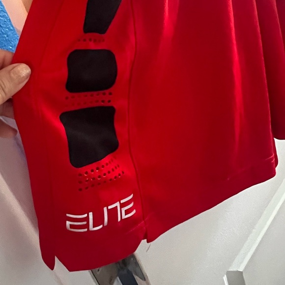 Nike Boys Size Large Elite Basketball Shorts - Picture 3 of 5